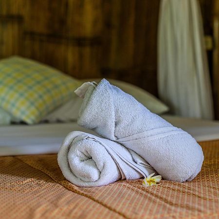 Omunity Bali Hotel Singaraja Kültér fotó