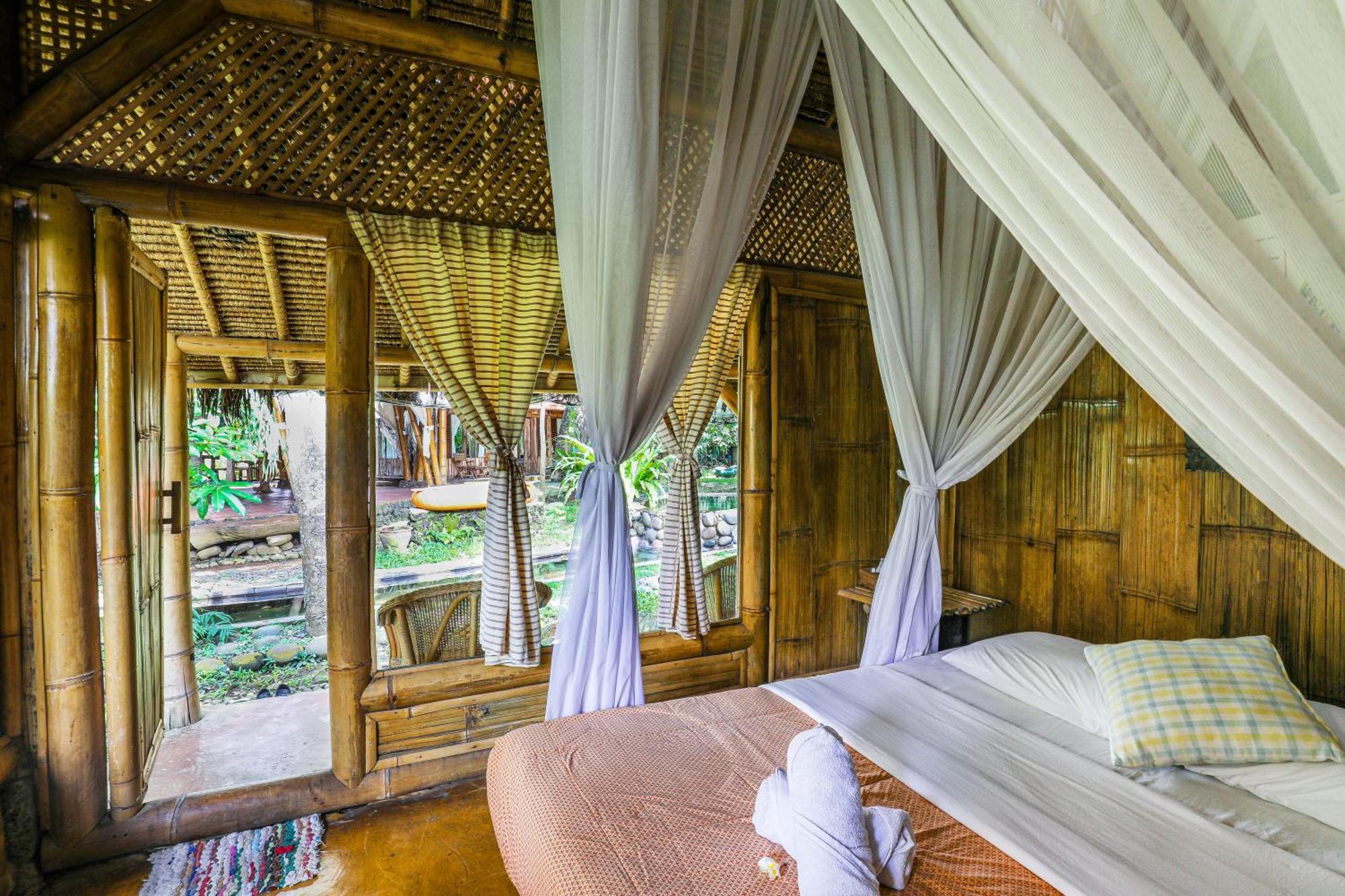 Omunity Bali Hotel Singaraja Kültér fotó